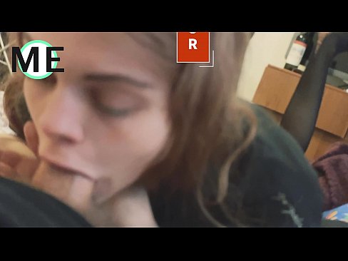 ❤️ Boğaz siki, cırıq külotlu çorap və cırıq dabanlarla tanış olmaq xoşdur Gözəl porno bizdə ❌️